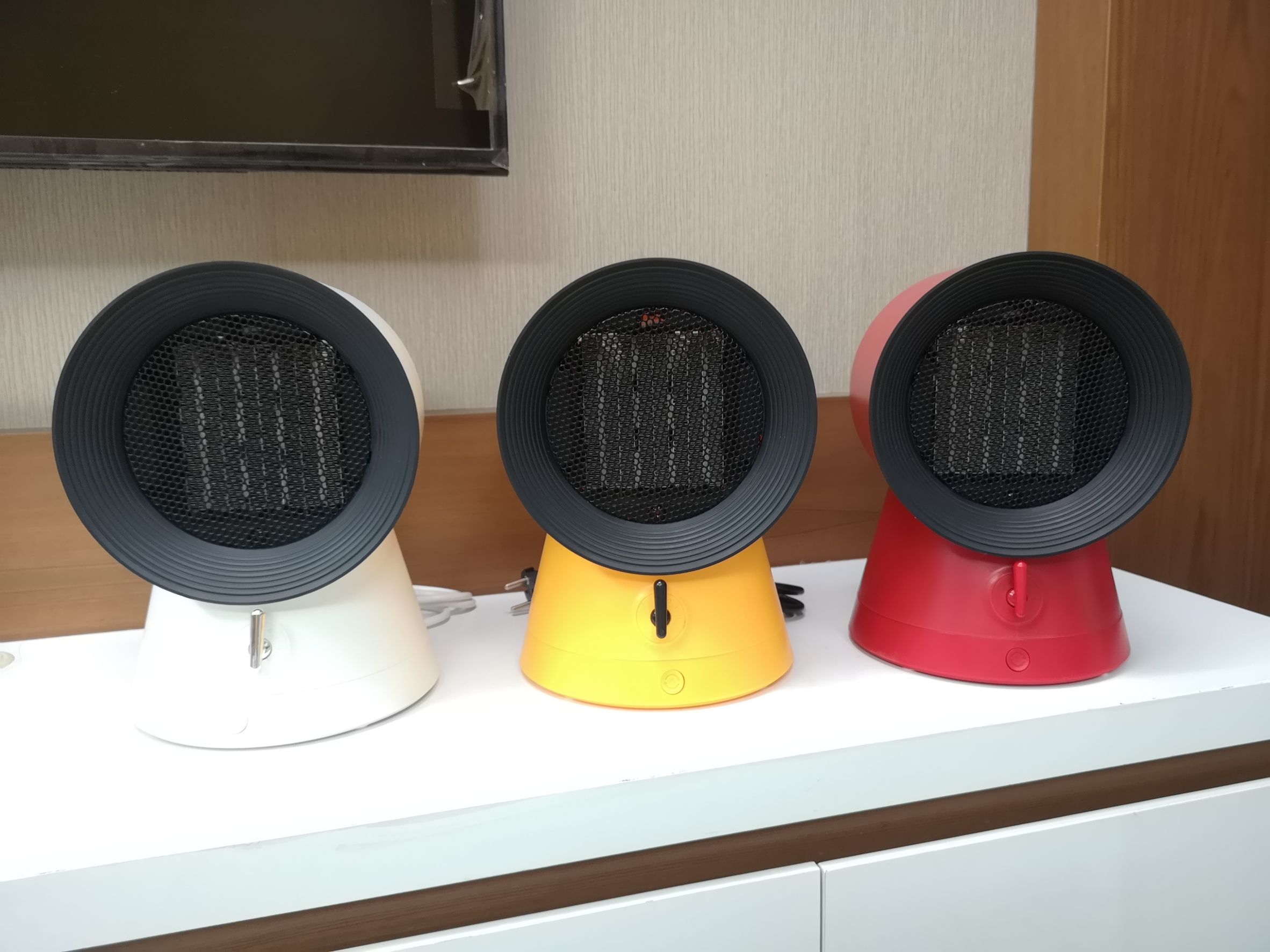 พัดลมไอร้อน 1500w 220v พัดลมไอร้อน 1500w 220v