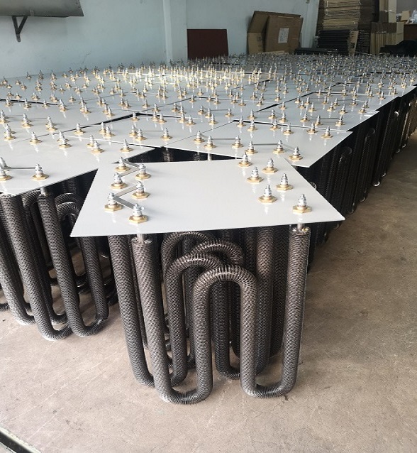 Set ฮีตเตอร์ครีบตัว M 18000W. 380V. Set ฮีตเตอร์ครีบตัว M 18000W. 380V.
